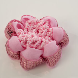 Bun cover with shiny sequins